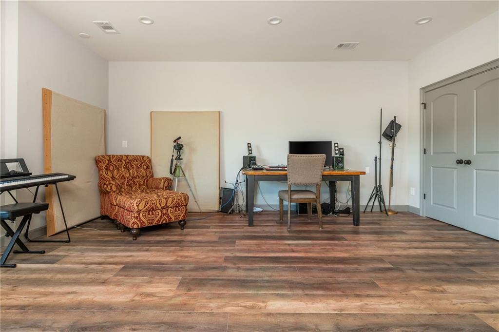 4675 Bluffside Court