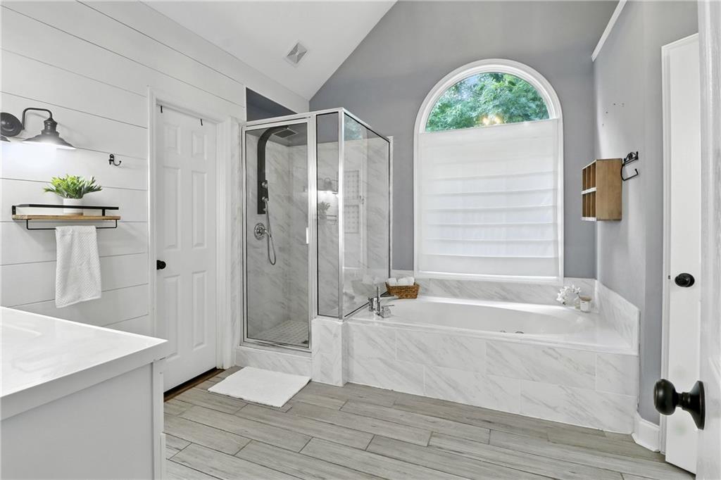 5807 Brookstone Walk NW