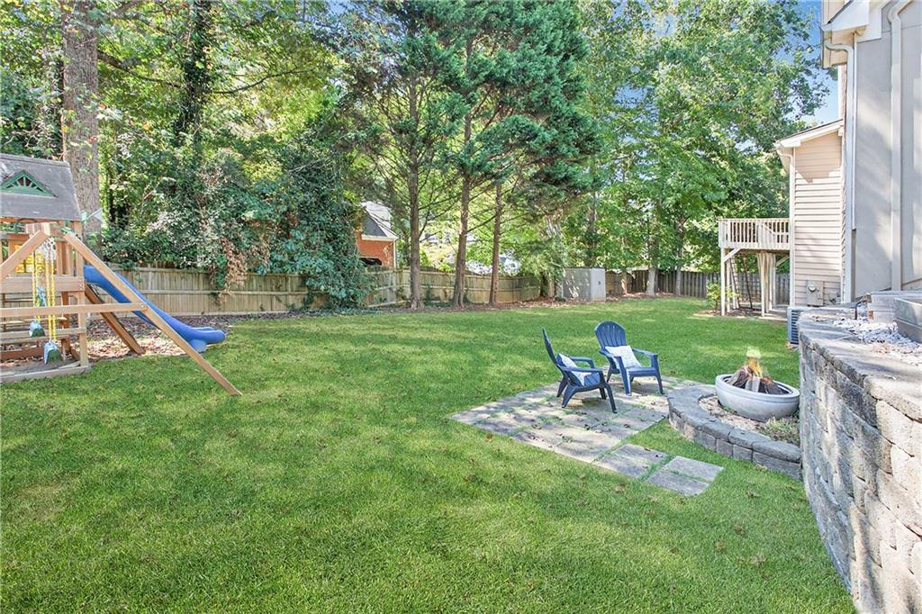 5807 Brookstone Walk NW