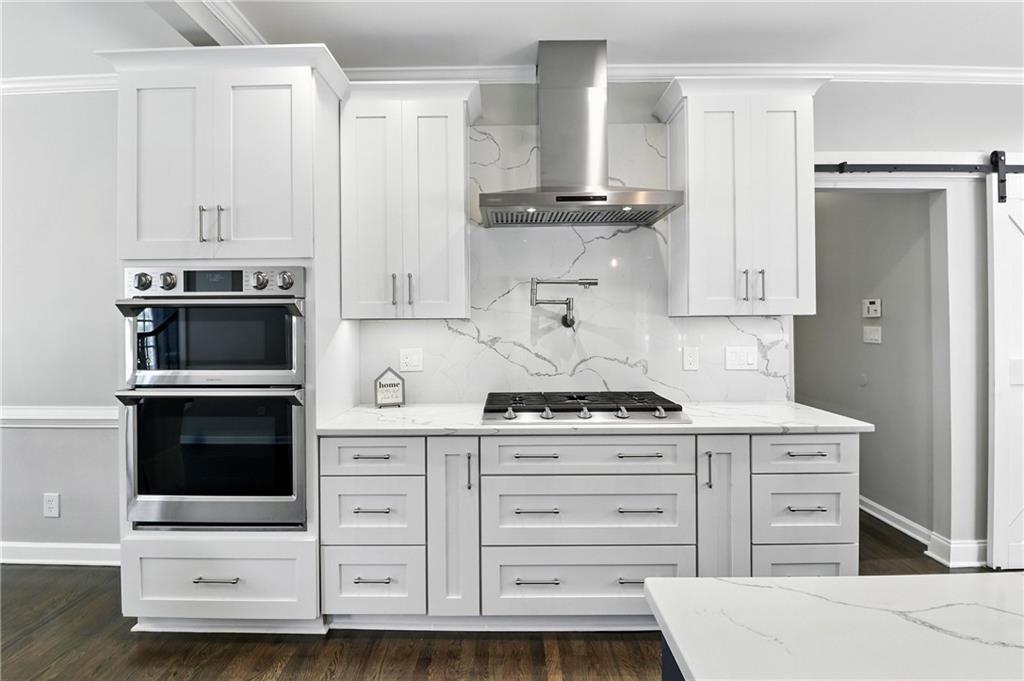 5807 Brookstone Walk NW