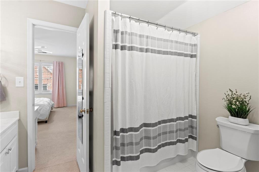 1503 Waynesborough Court