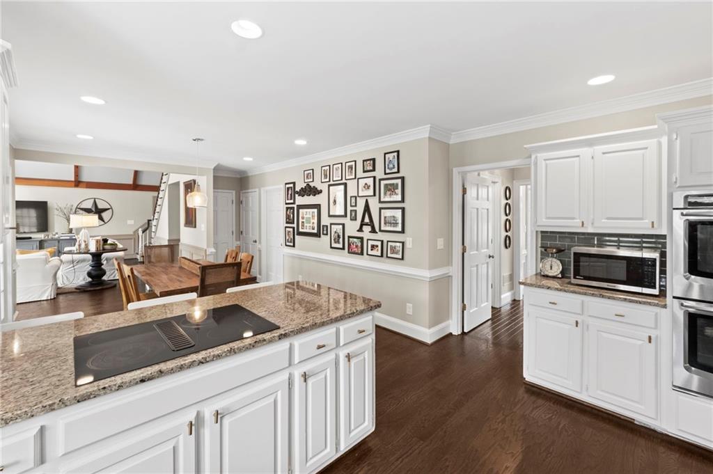 1503 Waynesborough Court