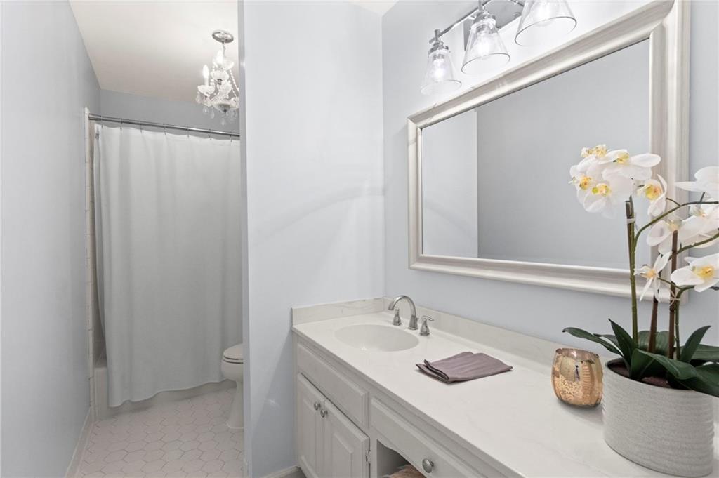 1503 Waynesborough Court