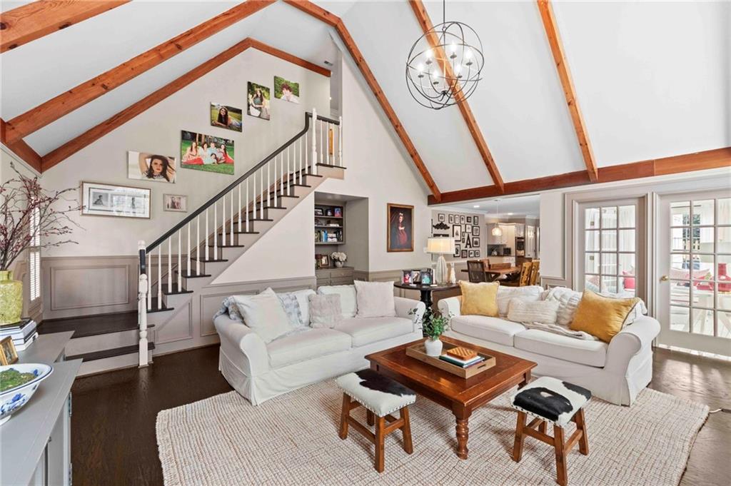 1503 Waynesborough Court