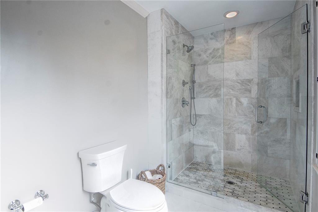 1503 Waynesborough Court