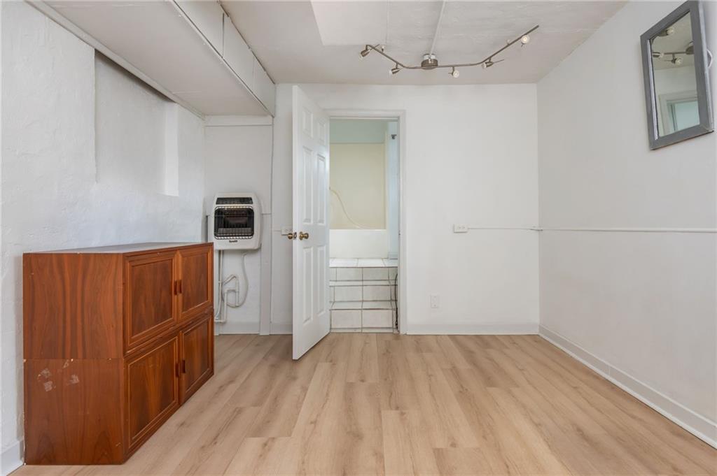 1058 Birch Street SW