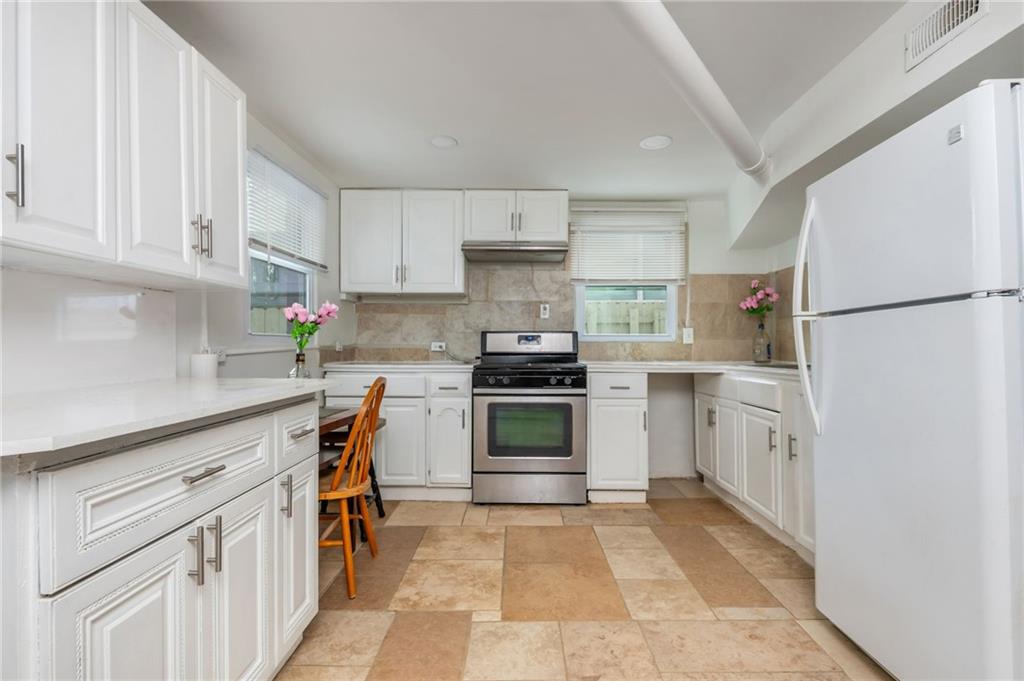 1058 Birch Street SW