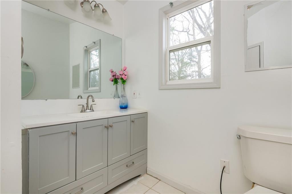 1058 Birch Street SW