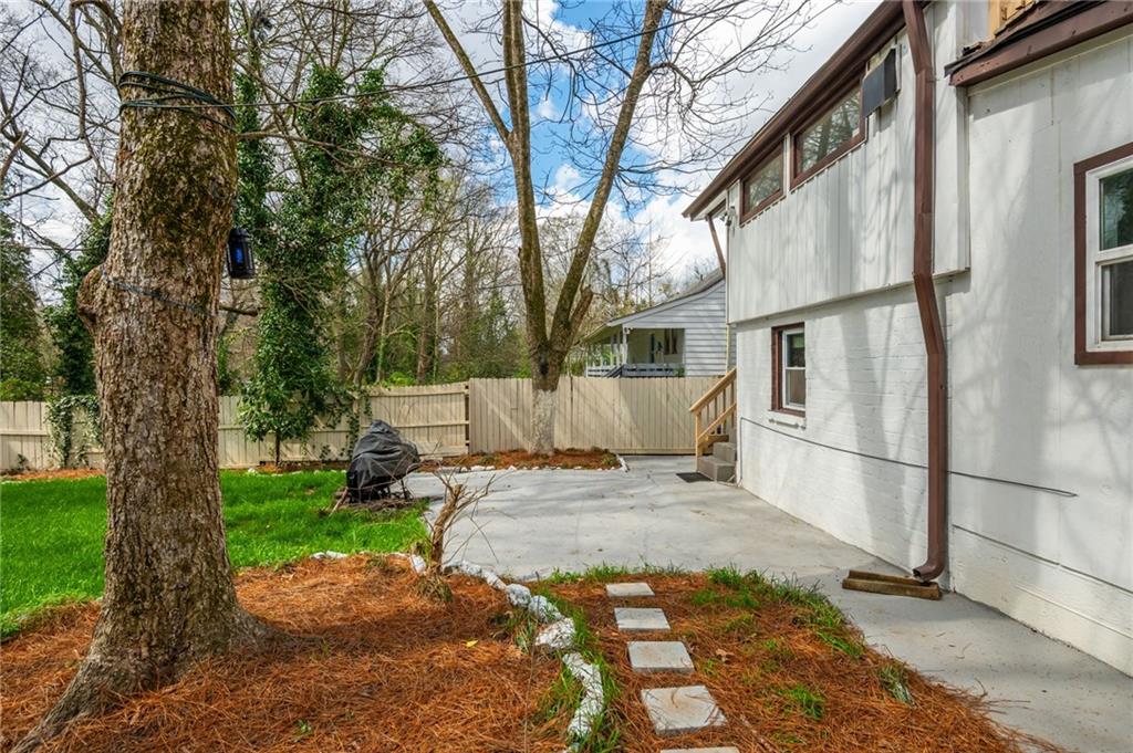 1058 Birch Street SW