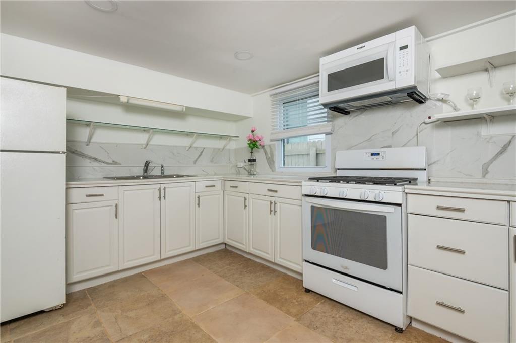 1058 Birch Street SW