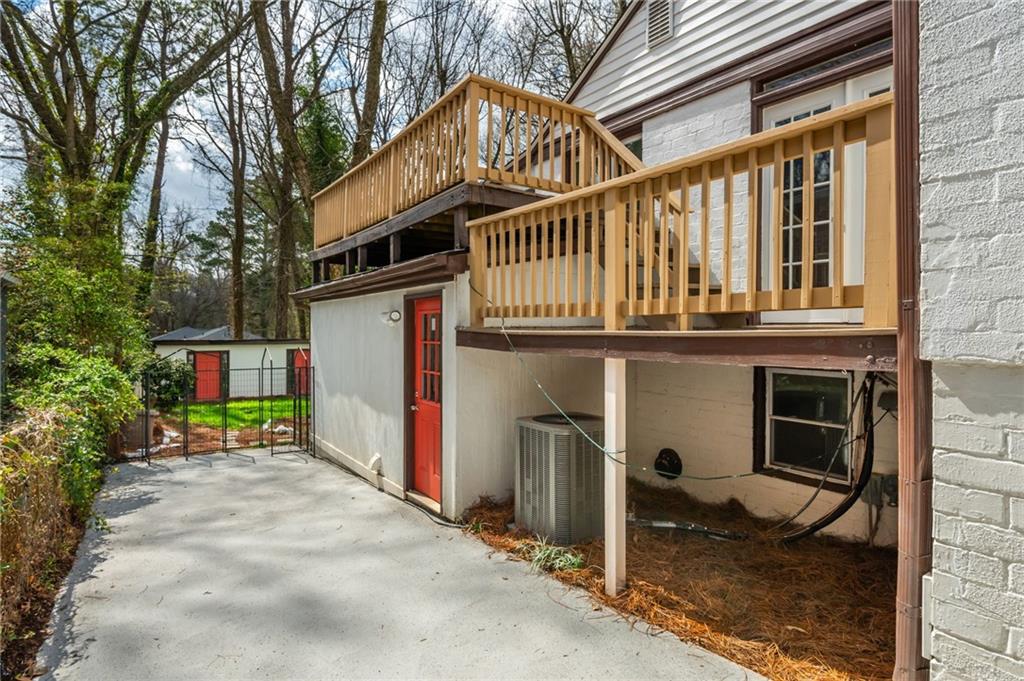 1058 Birch Street SW