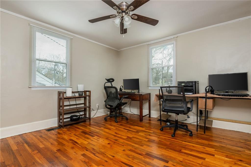 1058 Birch Street SW