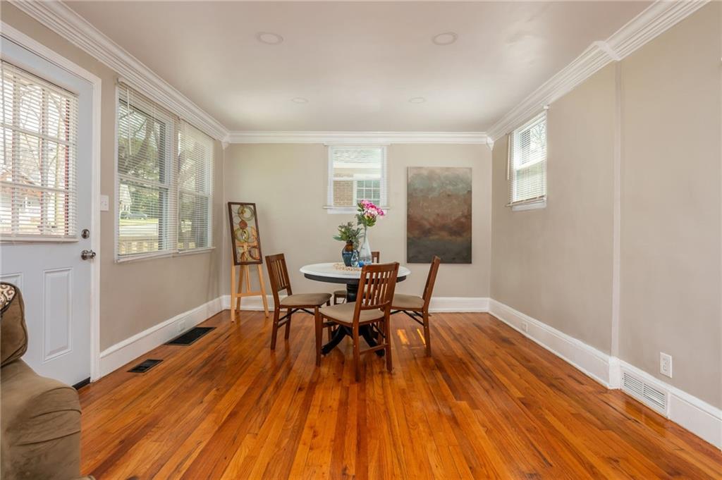 1058 Birch Street SW