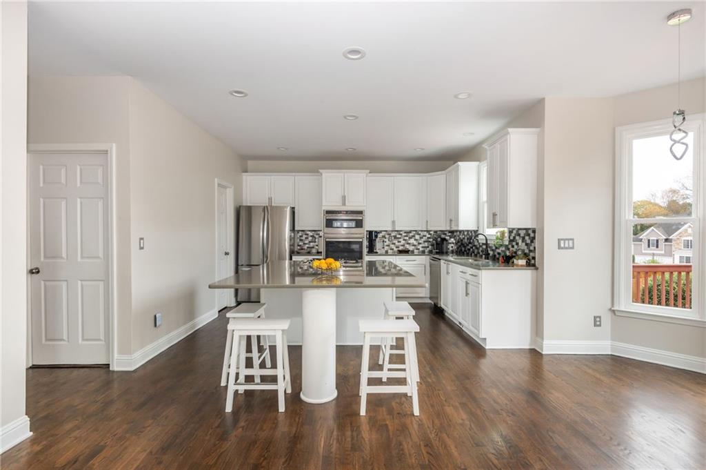 1331 Dayspring Trace