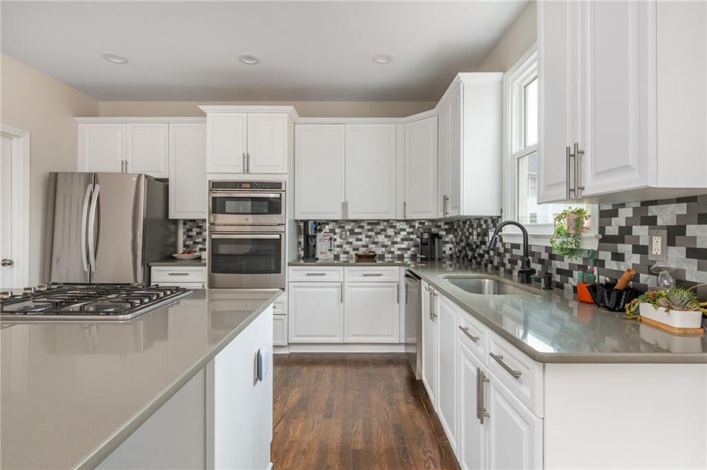 1331 Dayspring Trace