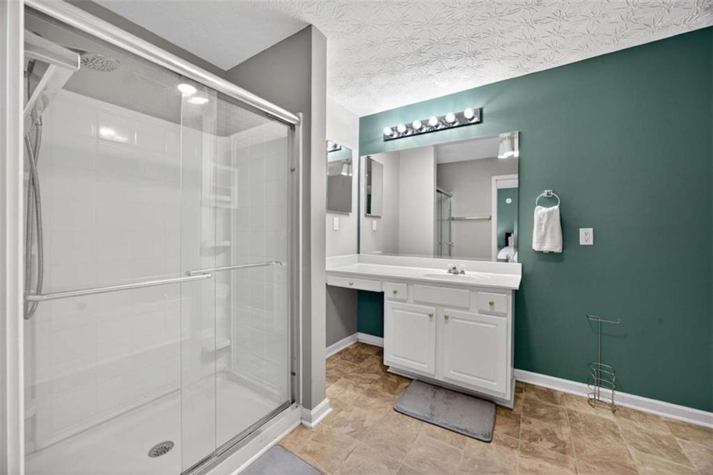 402 MOUNT LAUREL Drive