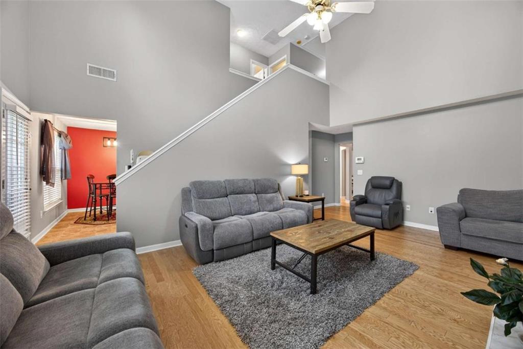 402 MOUNT LAUREL Drive