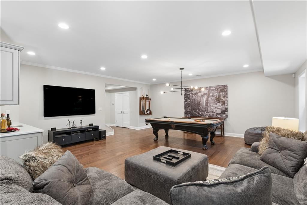 1090 Chelsey Way