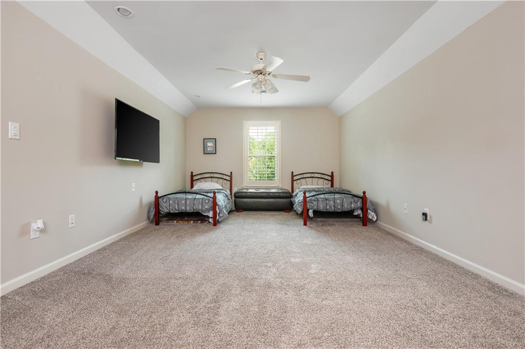 2621 Trailing Ivy Way