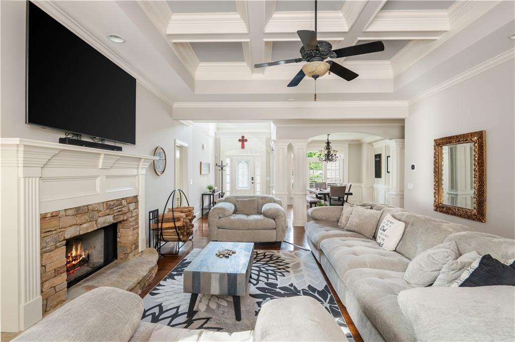 2621 Trailing Ivy Way