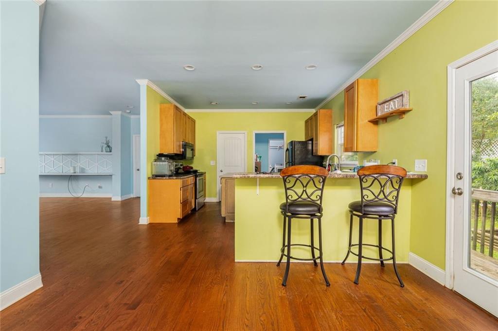2195 Pinetree Drive