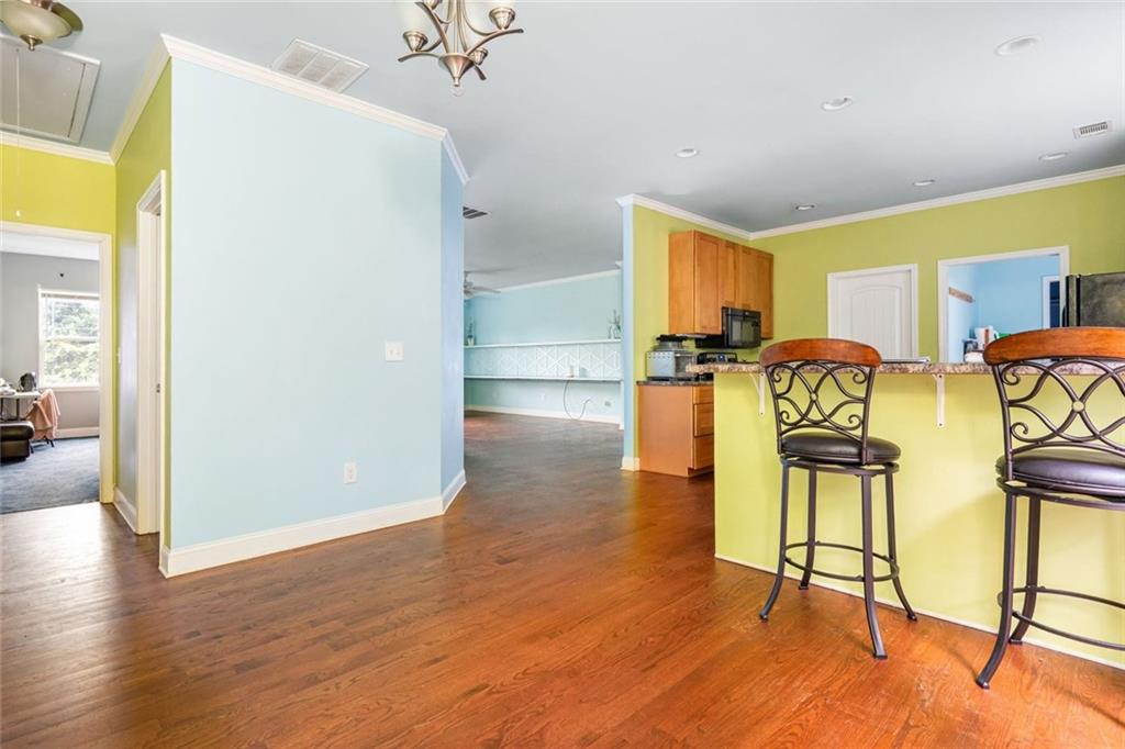 2195 Pinetree Drive