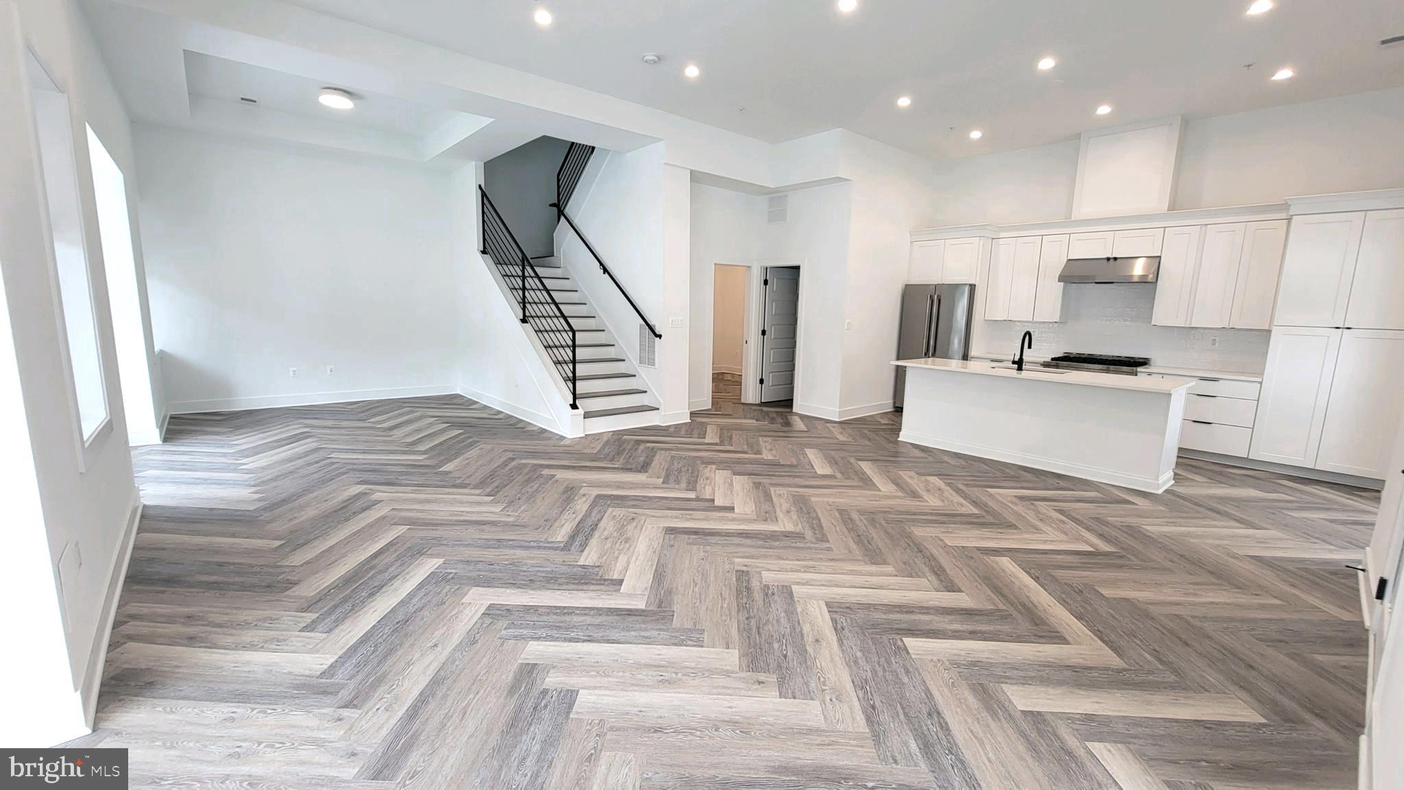 817 S STREET NW Unit: 101