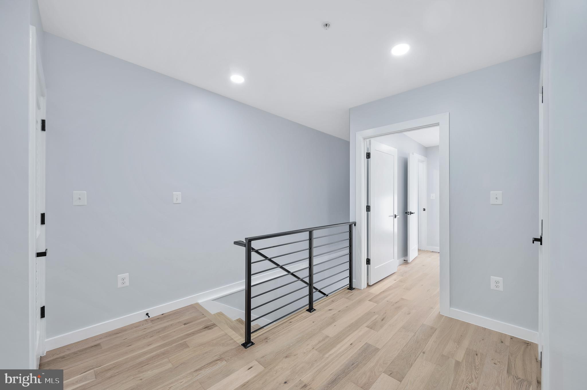 1552 8th STREET NW Unit: UNIT 2