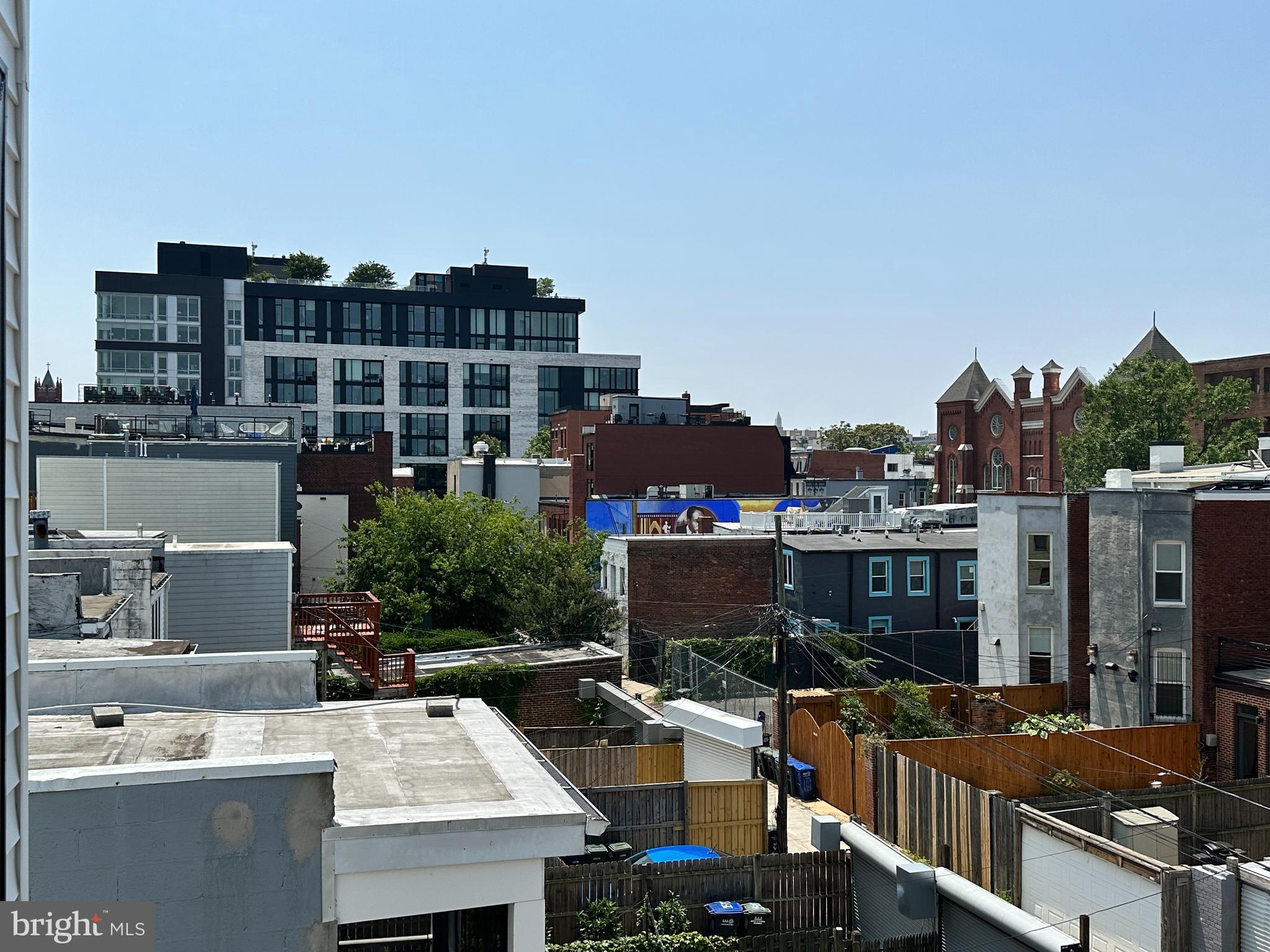 1552 8th STREET NW Unit: UNIT 2