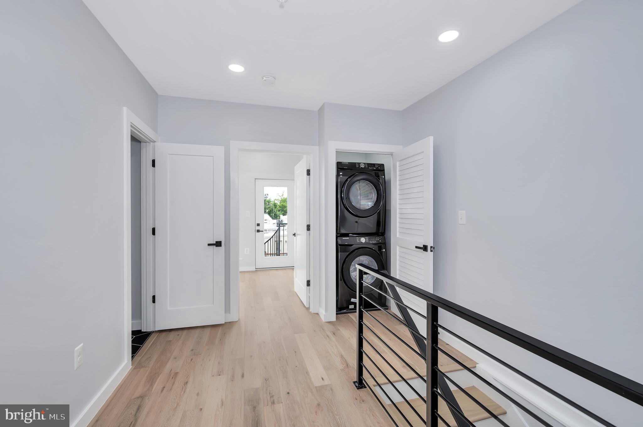 1552 8th STREET NW Unit: UNIT 2