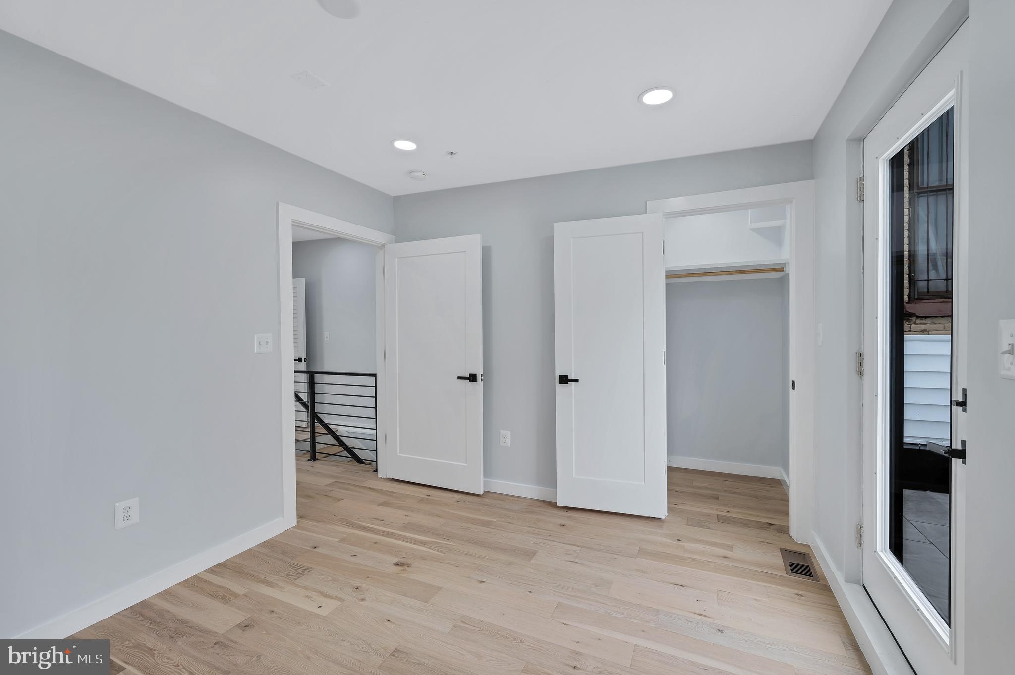 1552 8th STREET NW Unit: UNIT 2