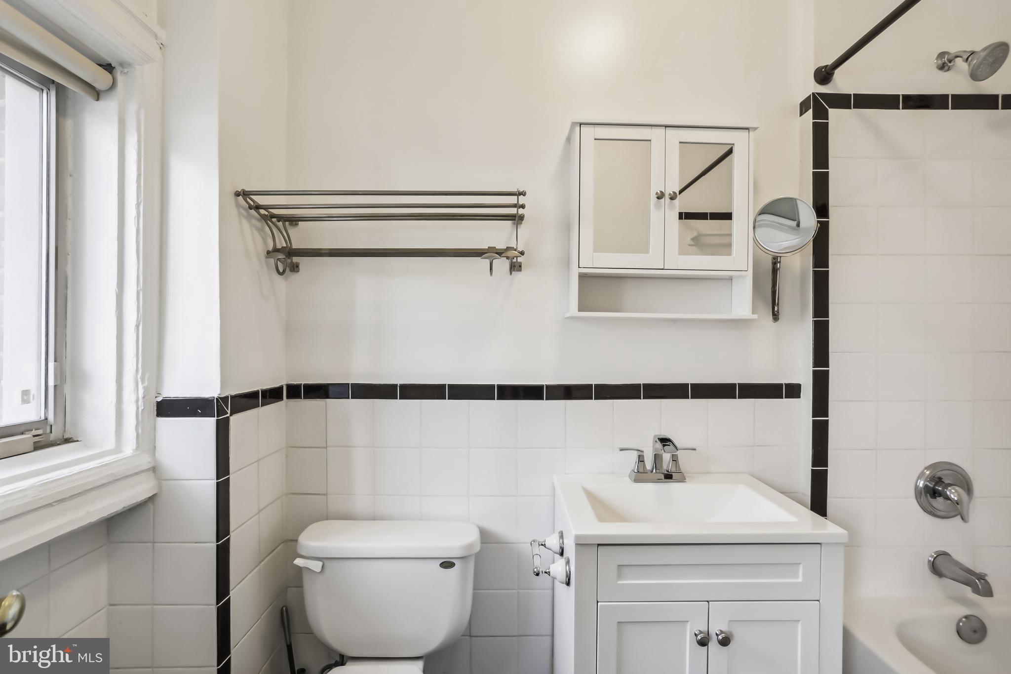 1833 S STREET NW Unit: 22