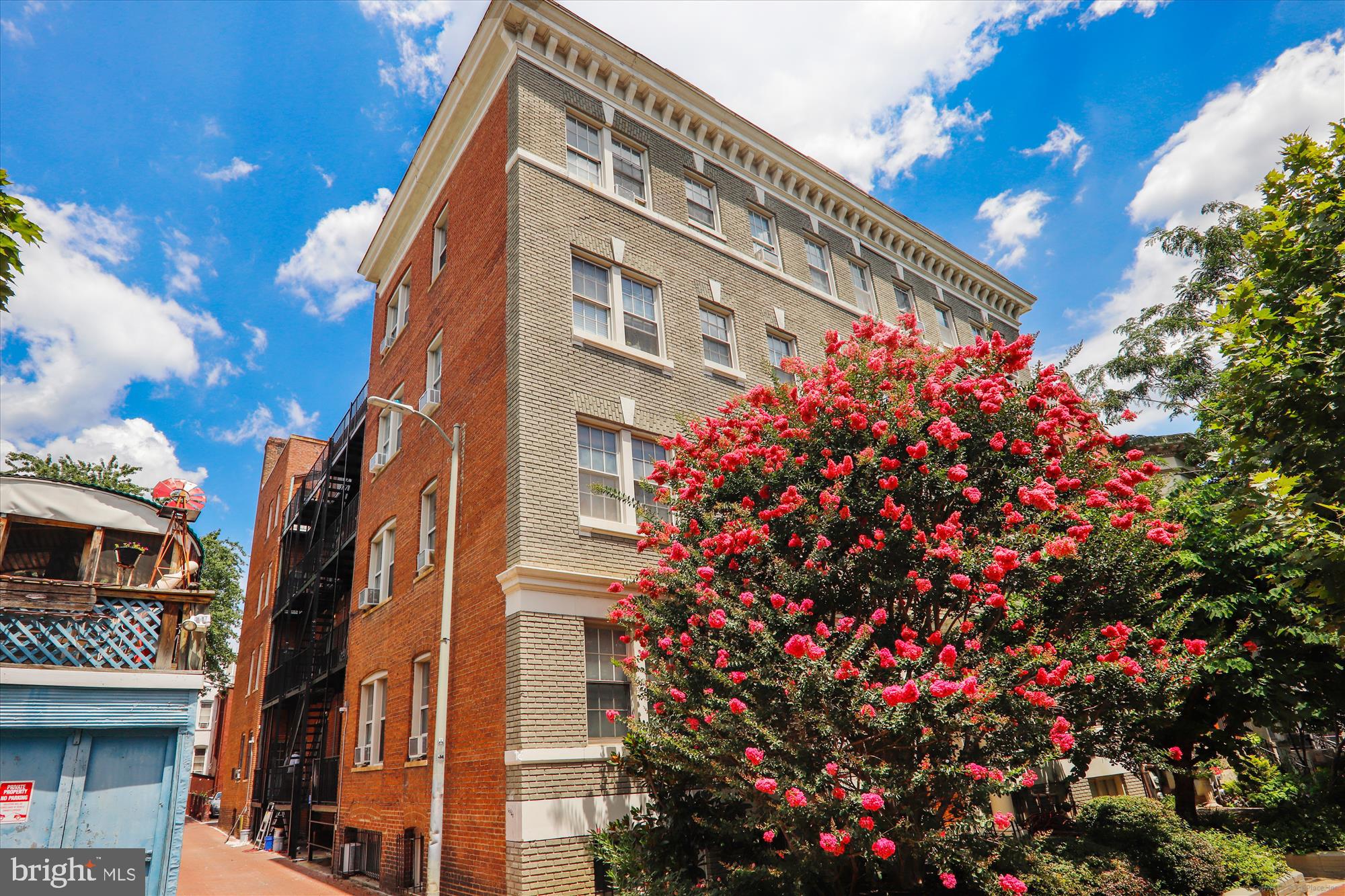 1833 S STREET NW Unit: 22