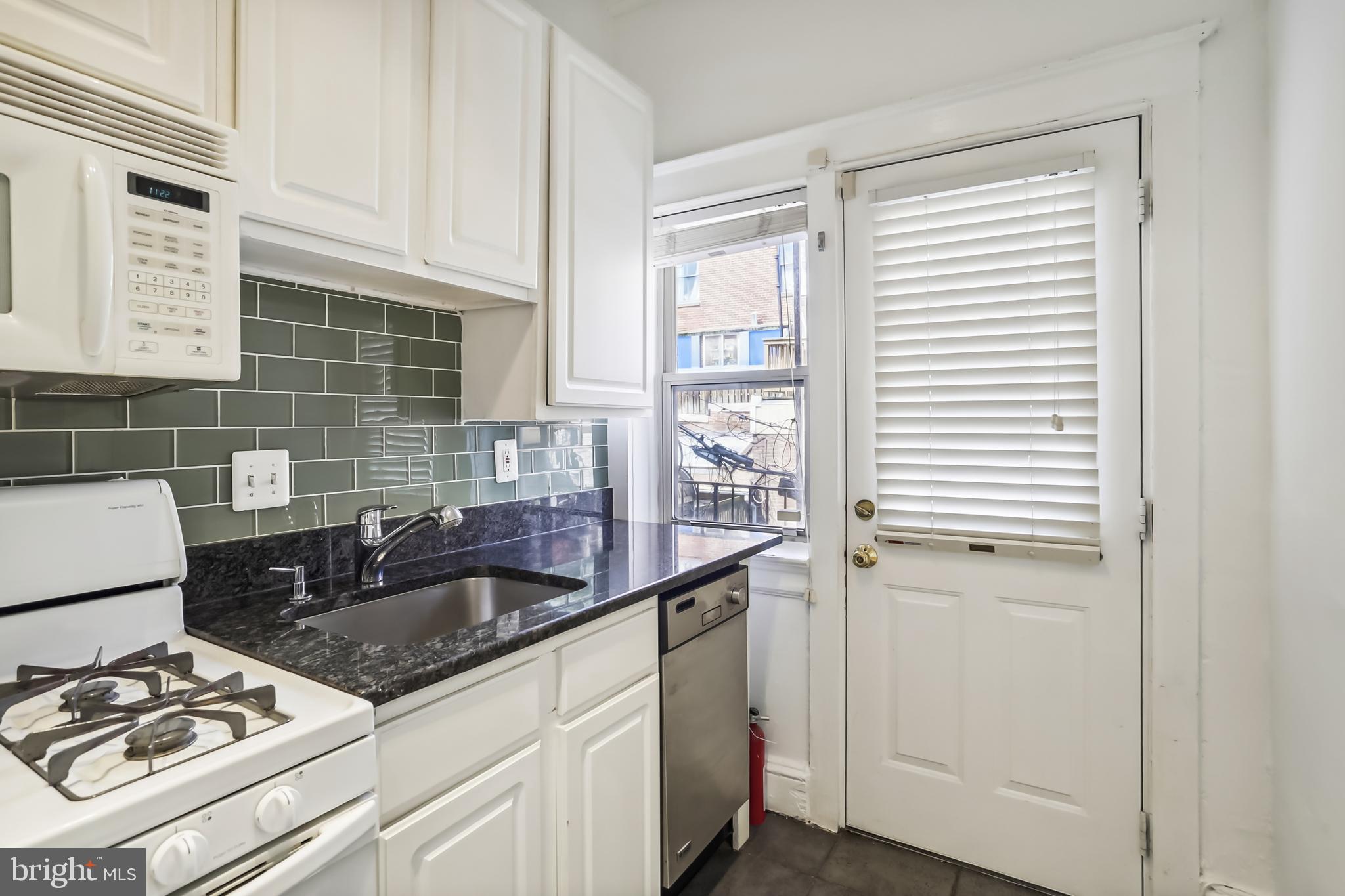 1833 S STREET NW Unit: 22