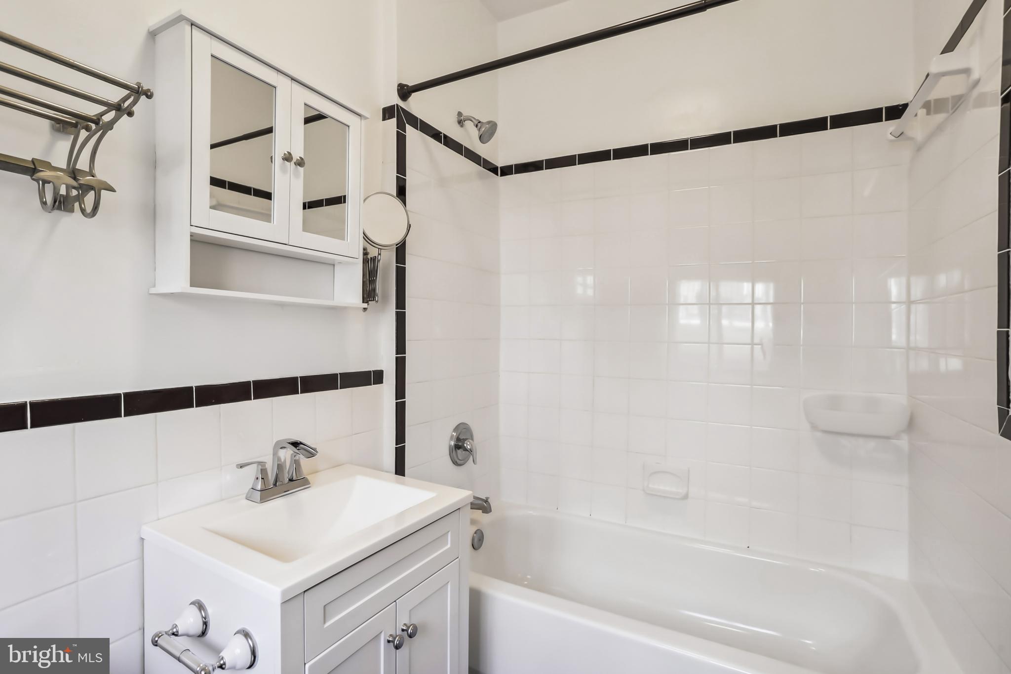 1833 S STREET NW Unit: 22