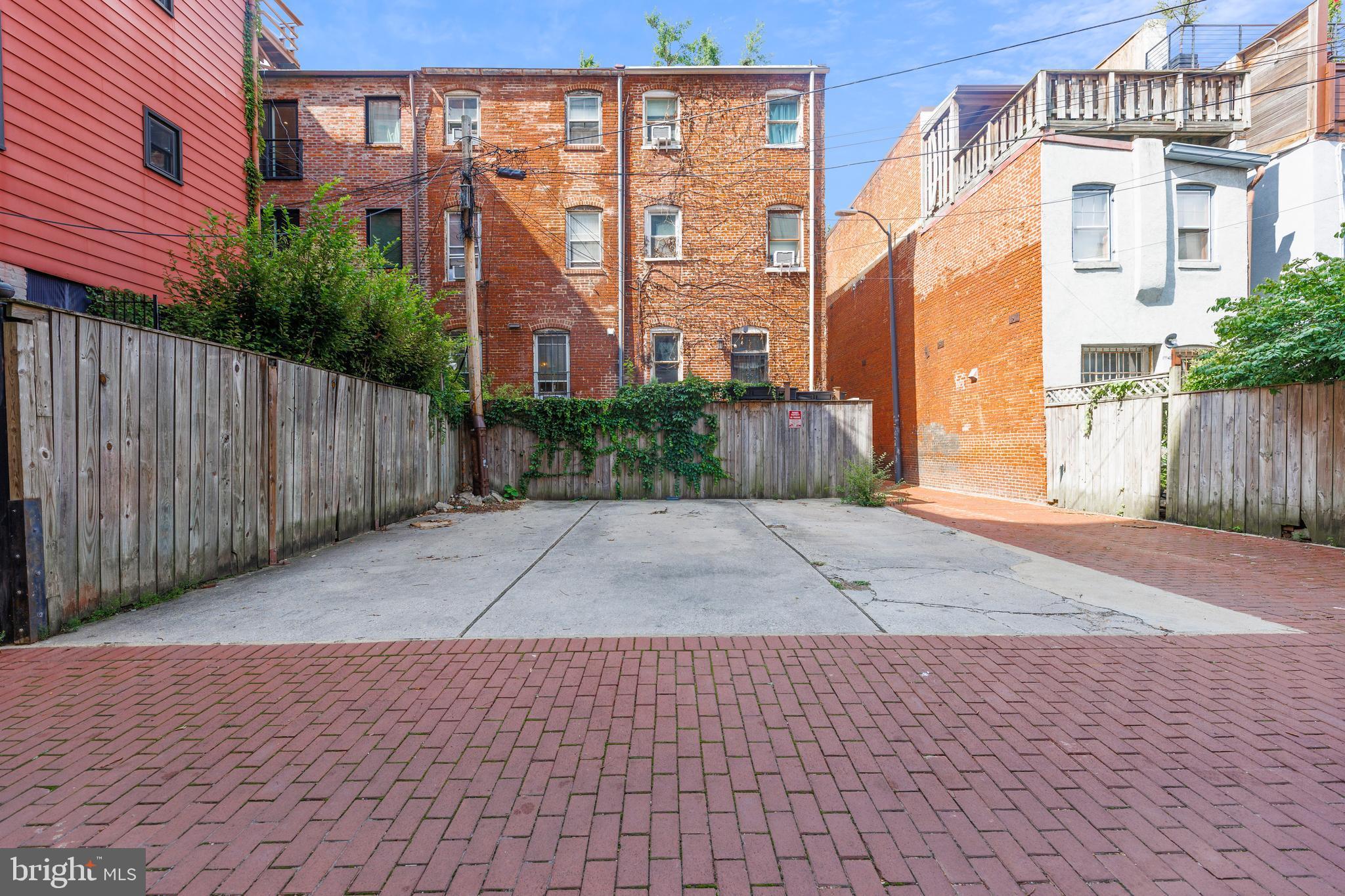 1813 16TH STREET NW Unit: 1A