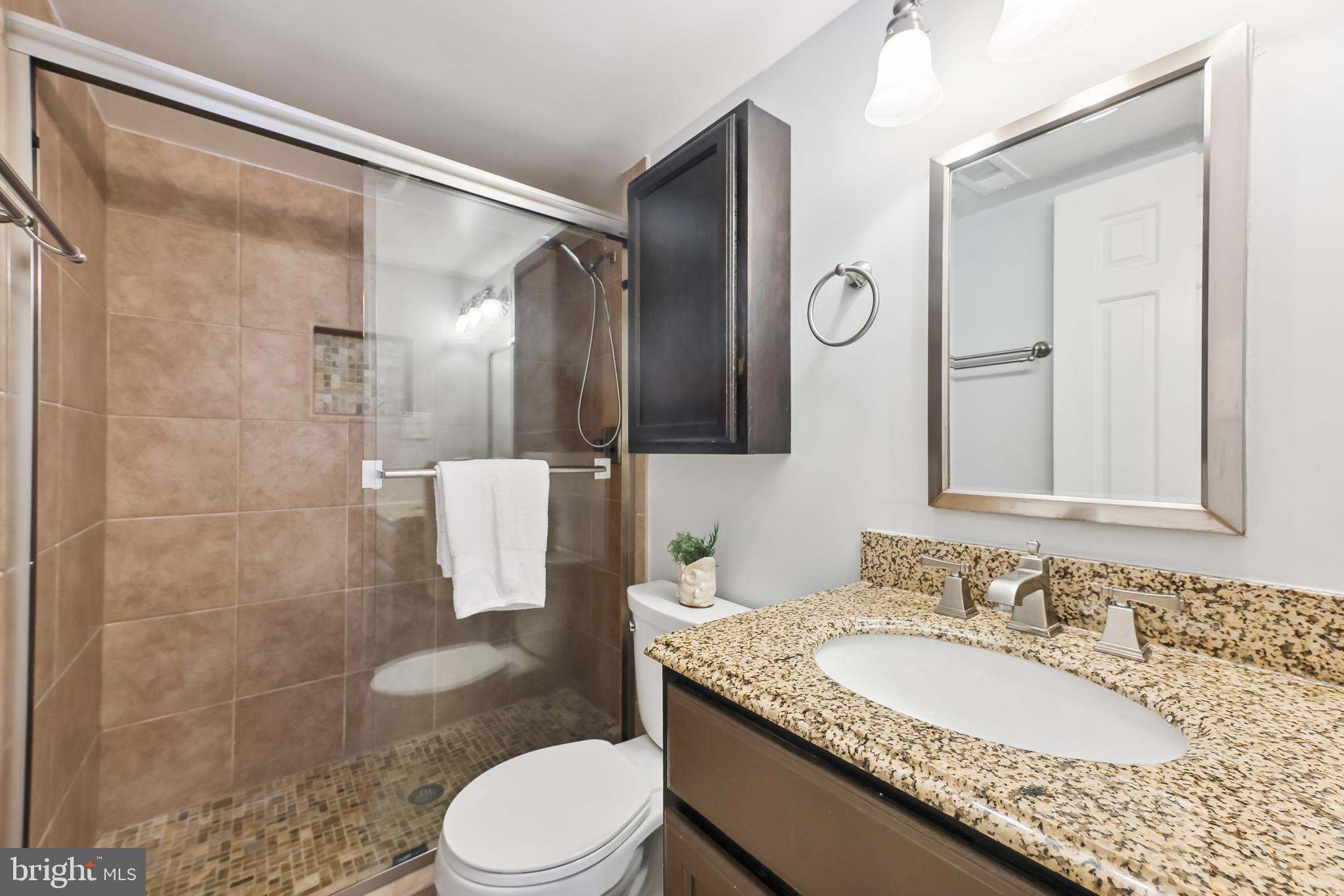 1813 16TH STREET NW Unit: 1A