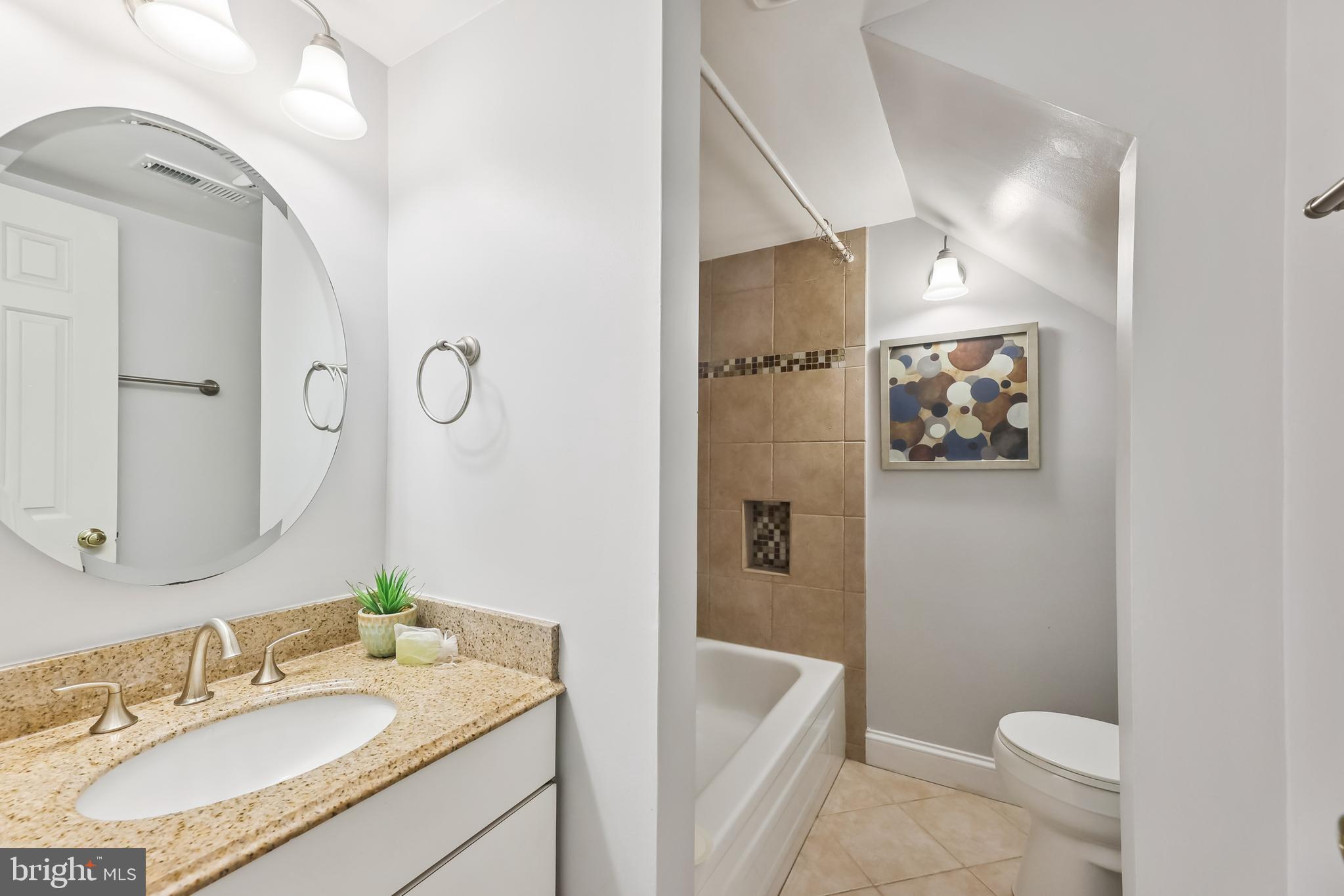 1813 16TH STREET NW Unit: 1A