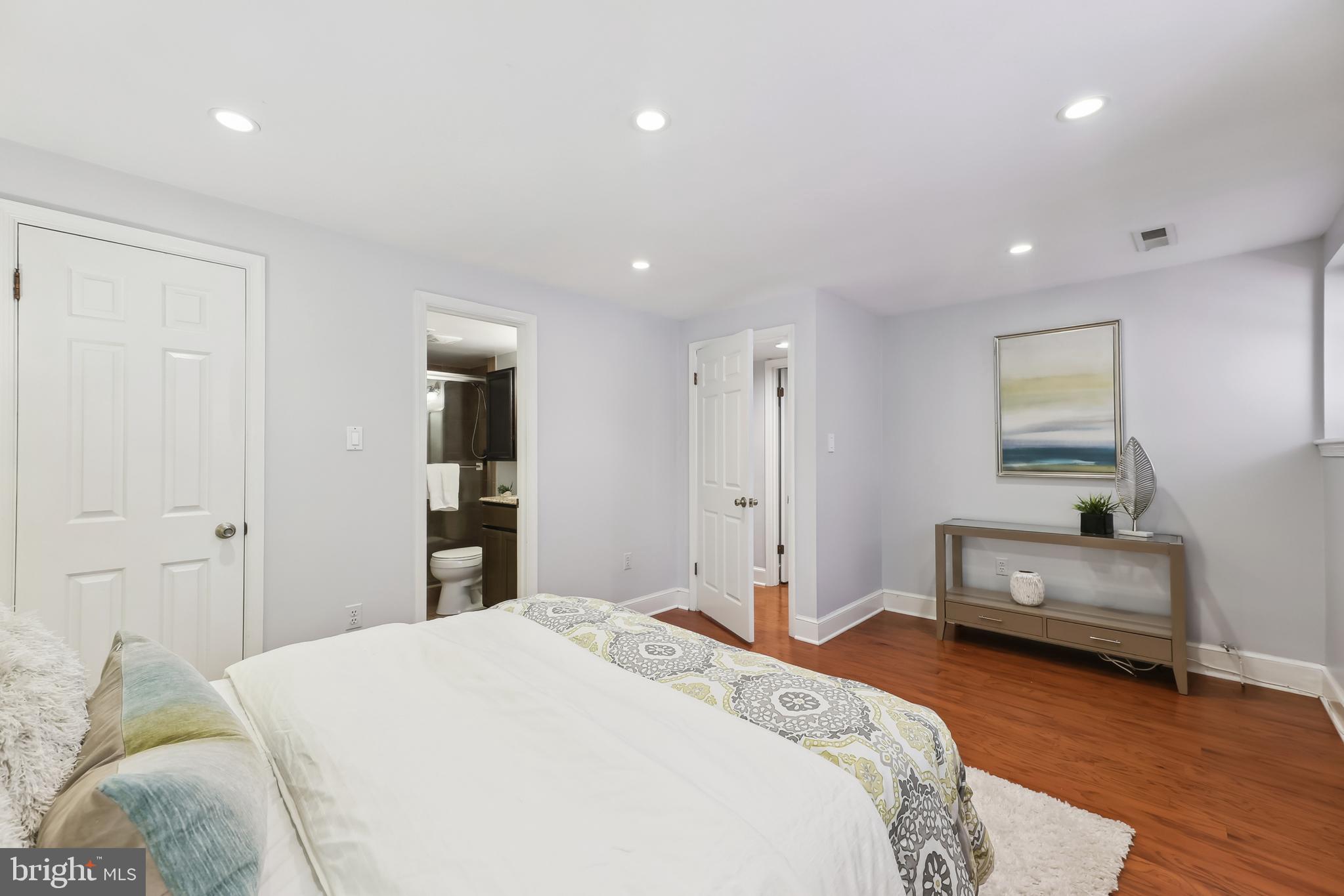 1813 16TH STREET NW Unit: 1A