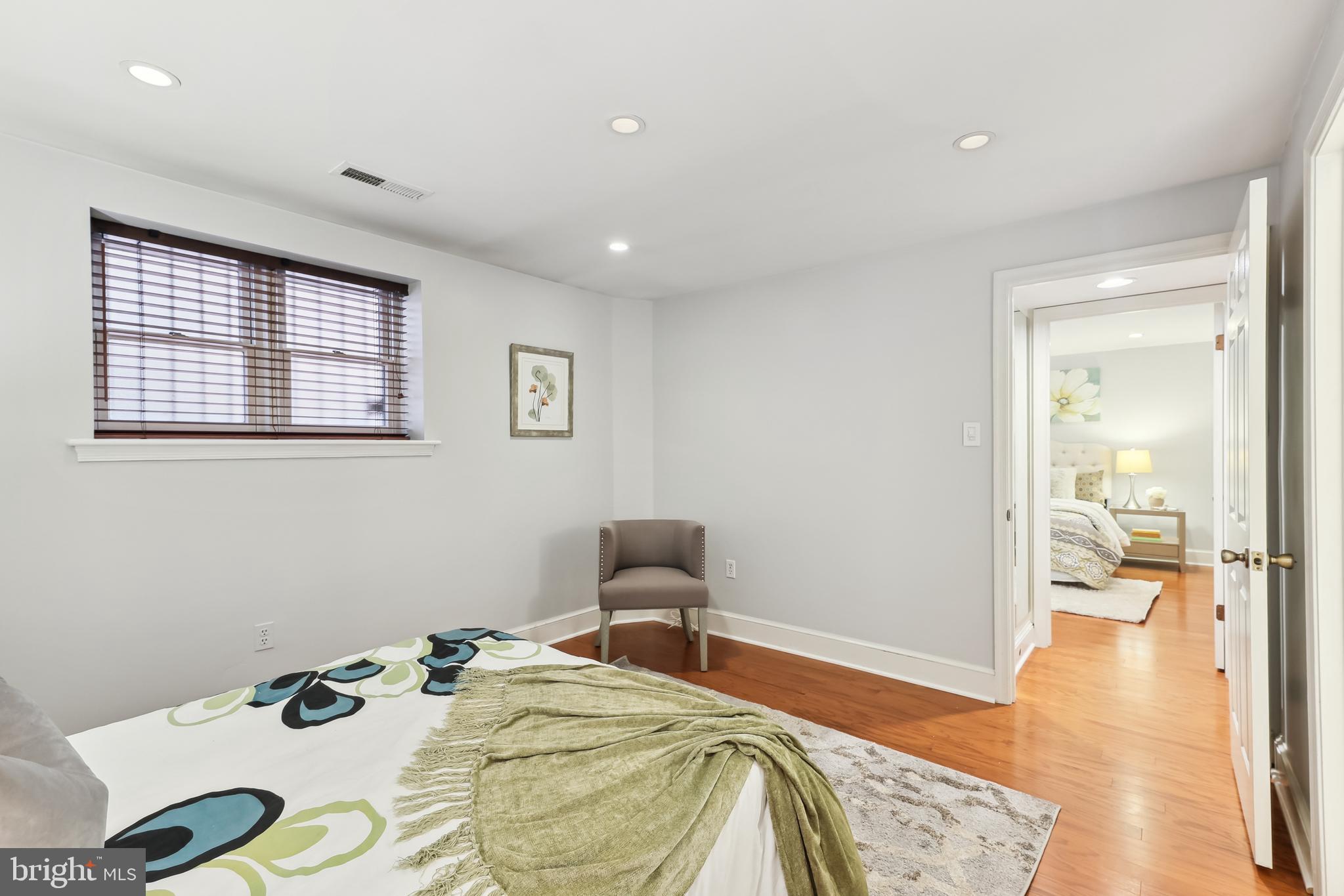 1813 16TH STREET NW Unit: 1A