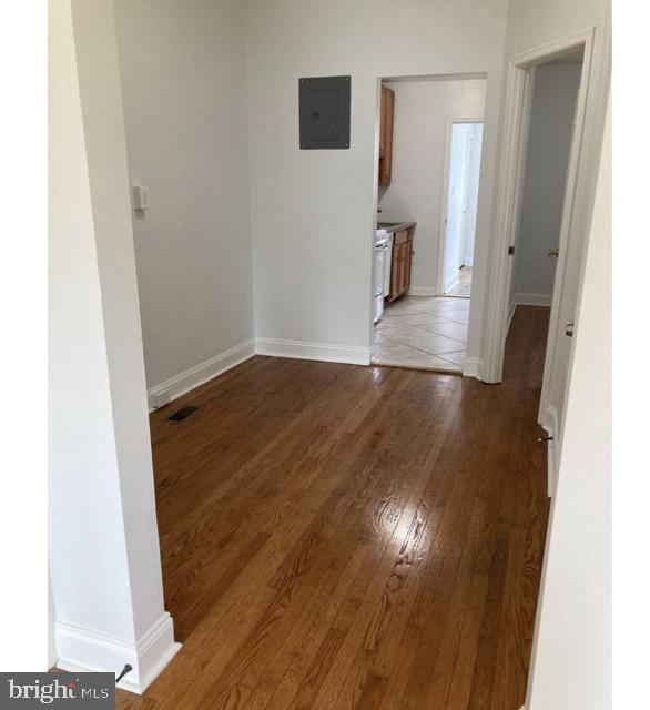 4009 8TH STREET NE Unit: 2