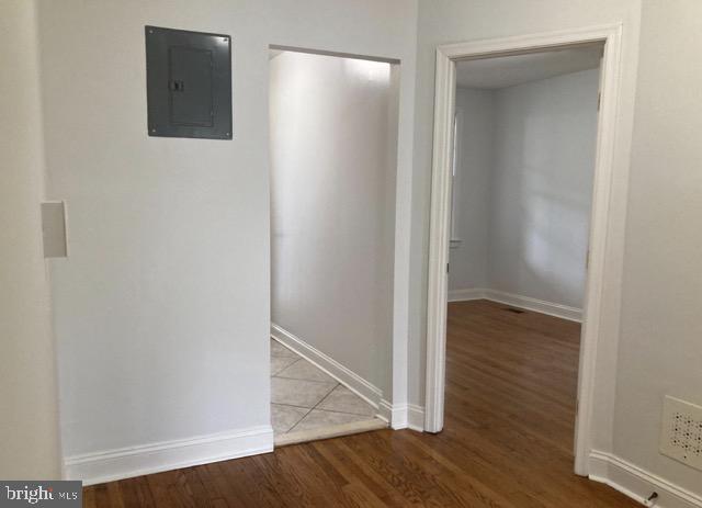 4009 8TH STREET NE Unit: 2