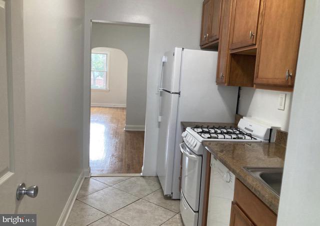 4009 8TH STREET NE Unit: 2