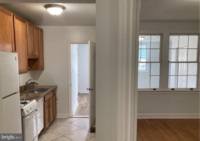 4009 8TH STREET NE Unit: 2