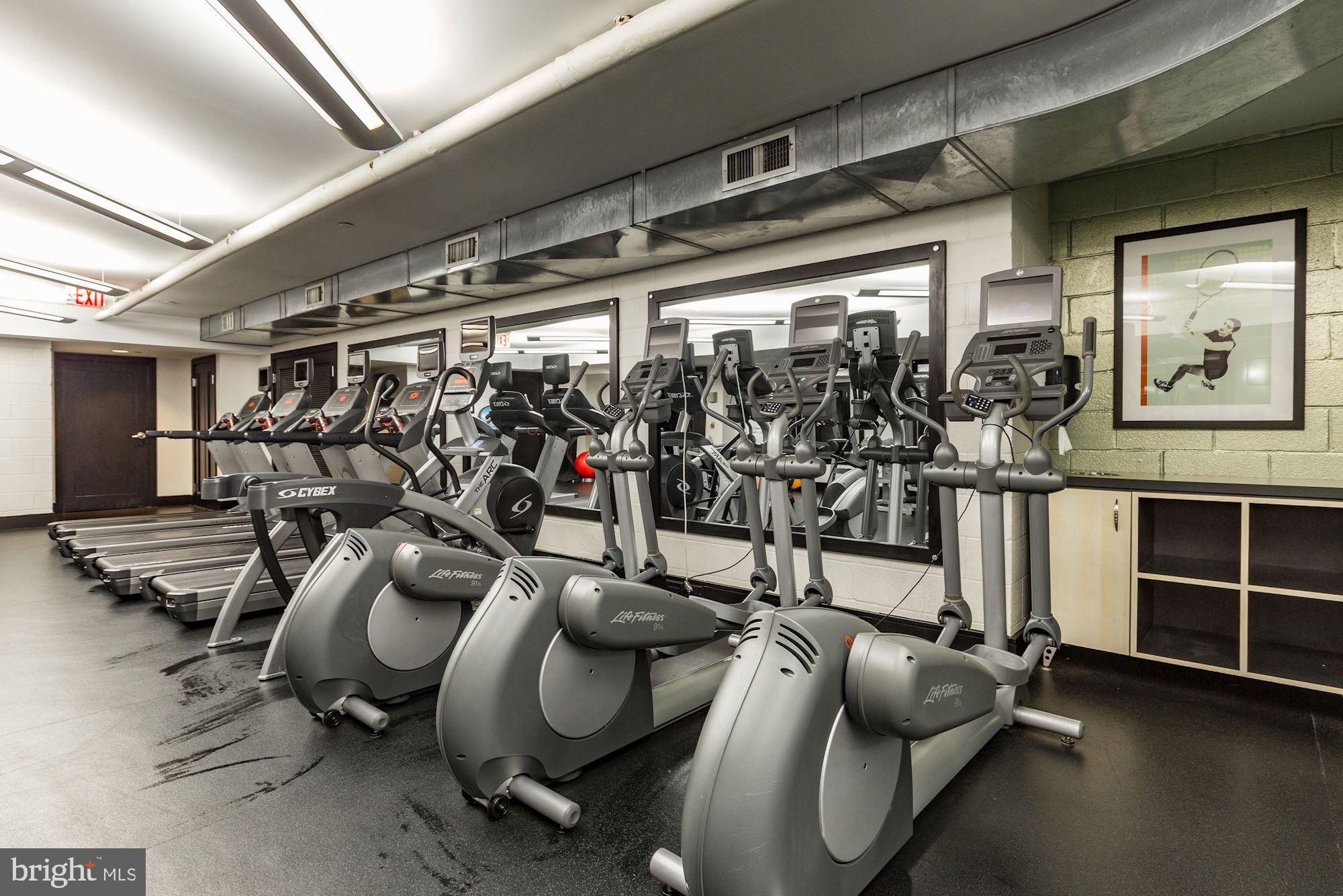 3821 Porter STREET NW Unit: 304