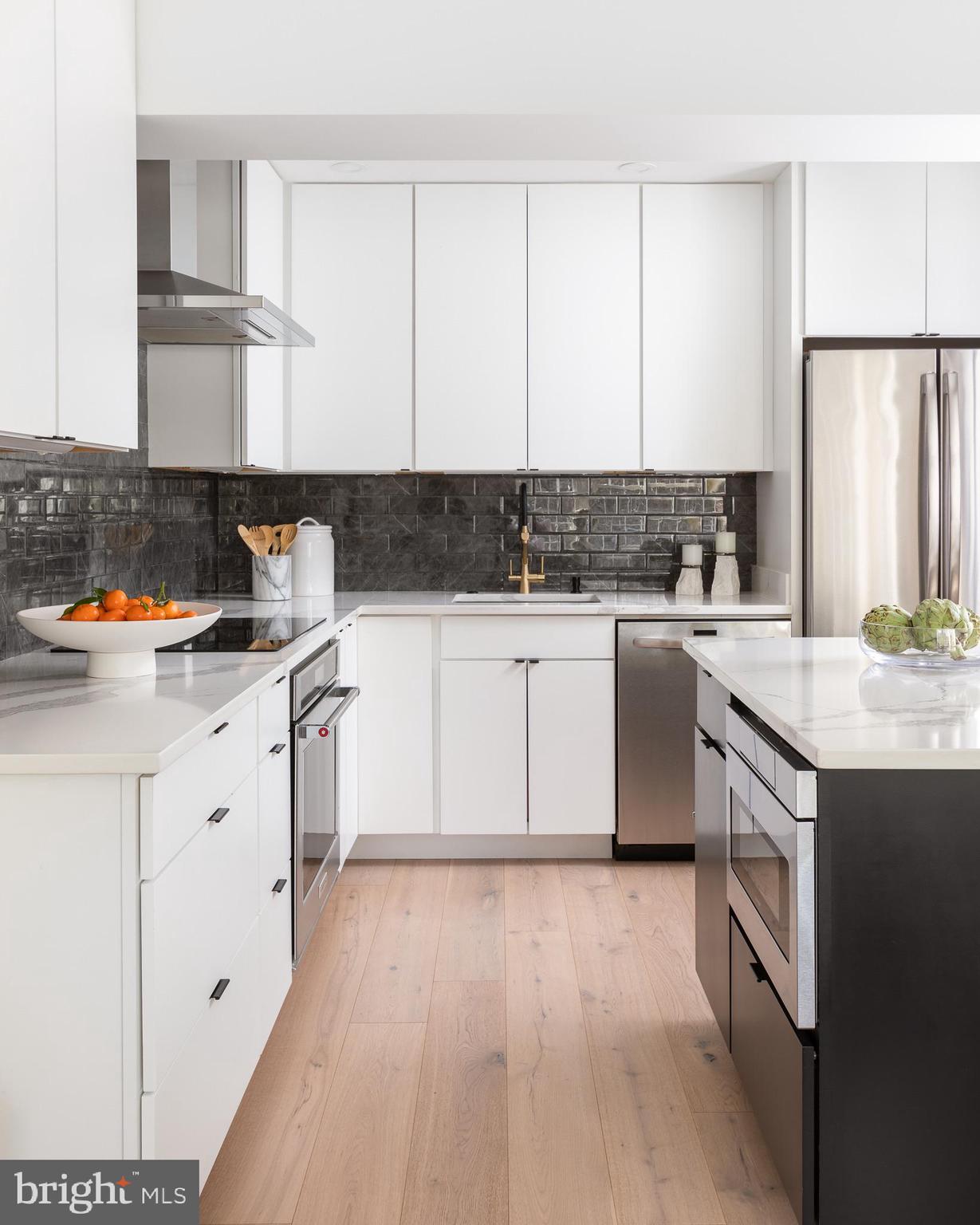 3821 Porter STREET NW Unit: 304