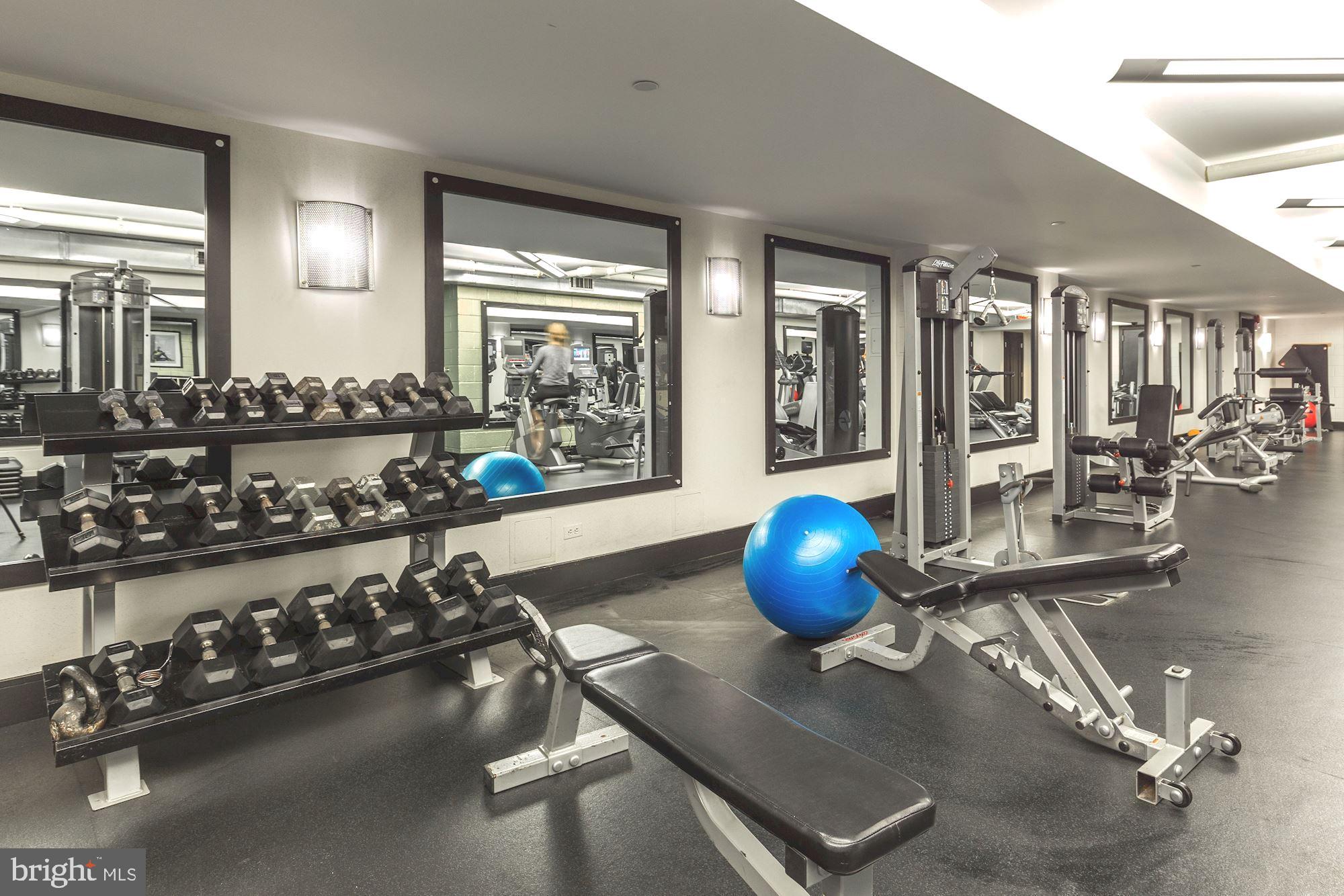 3821 Porter STREET NW Unit: 304