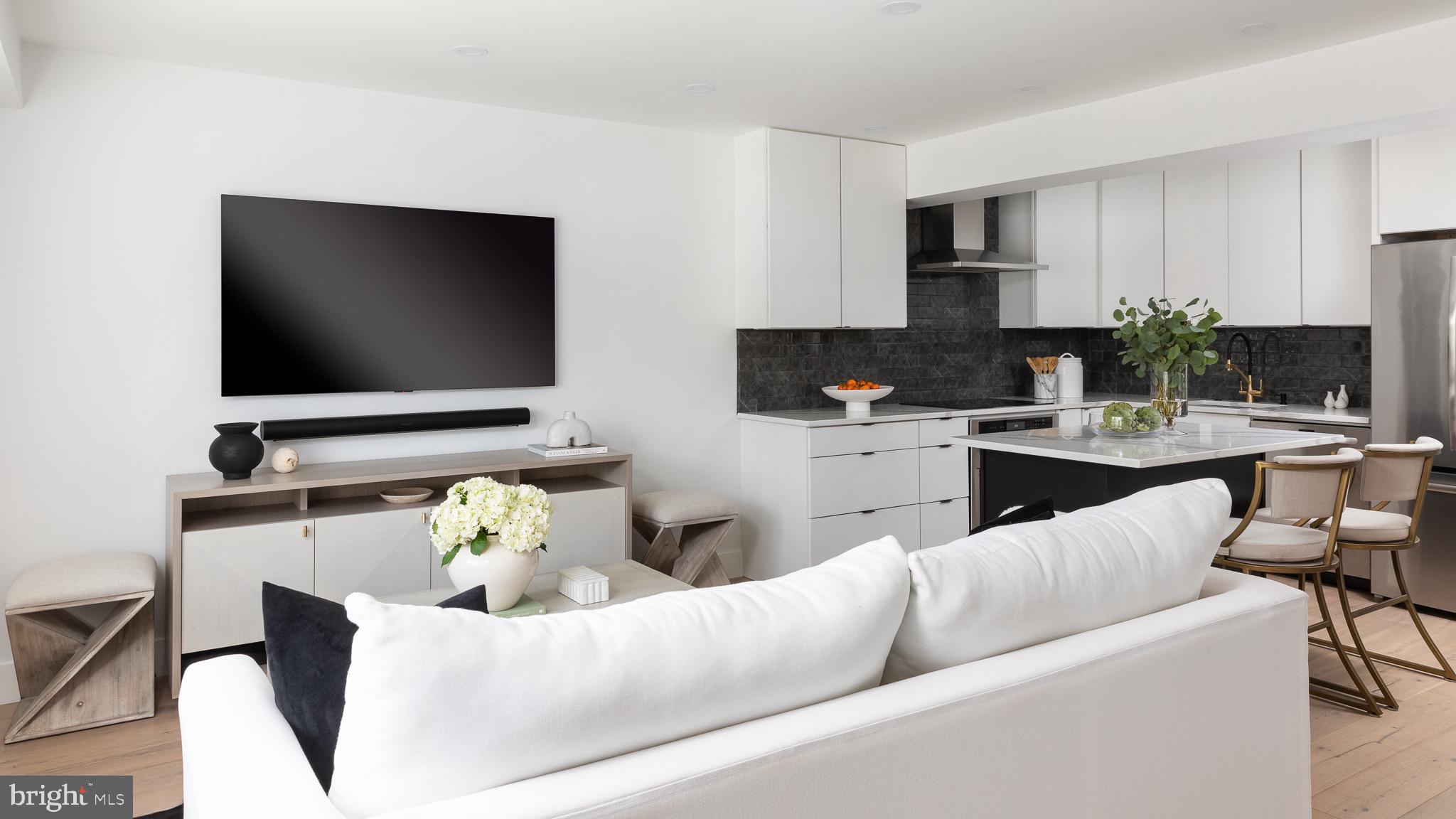 3821 Porter STREET NW Unit: 304