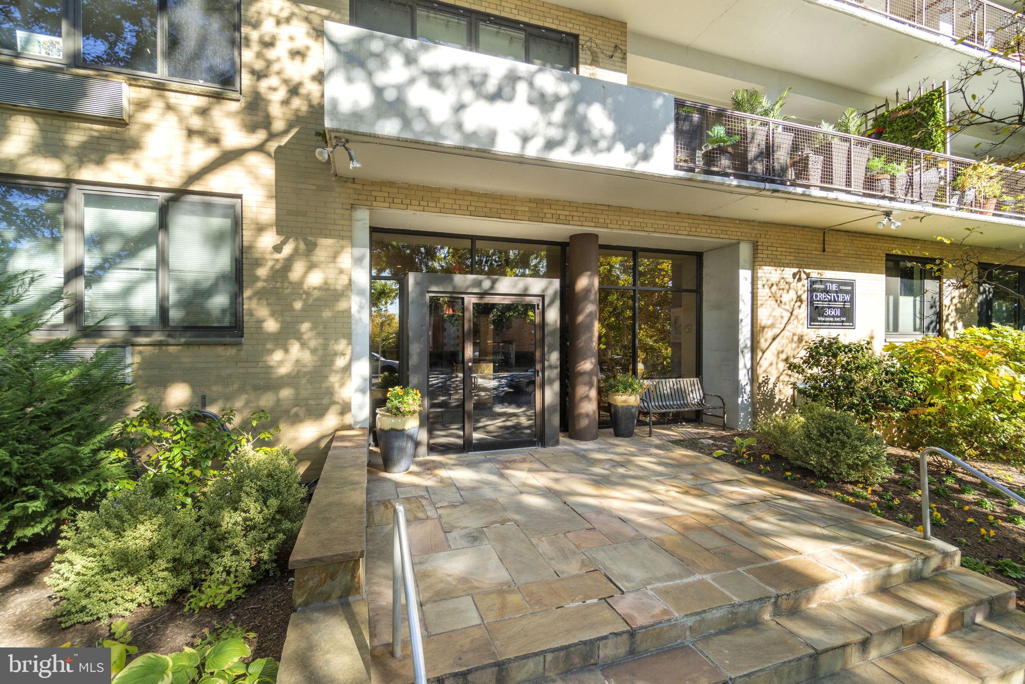 3601 Wisconsin Ave NW #106