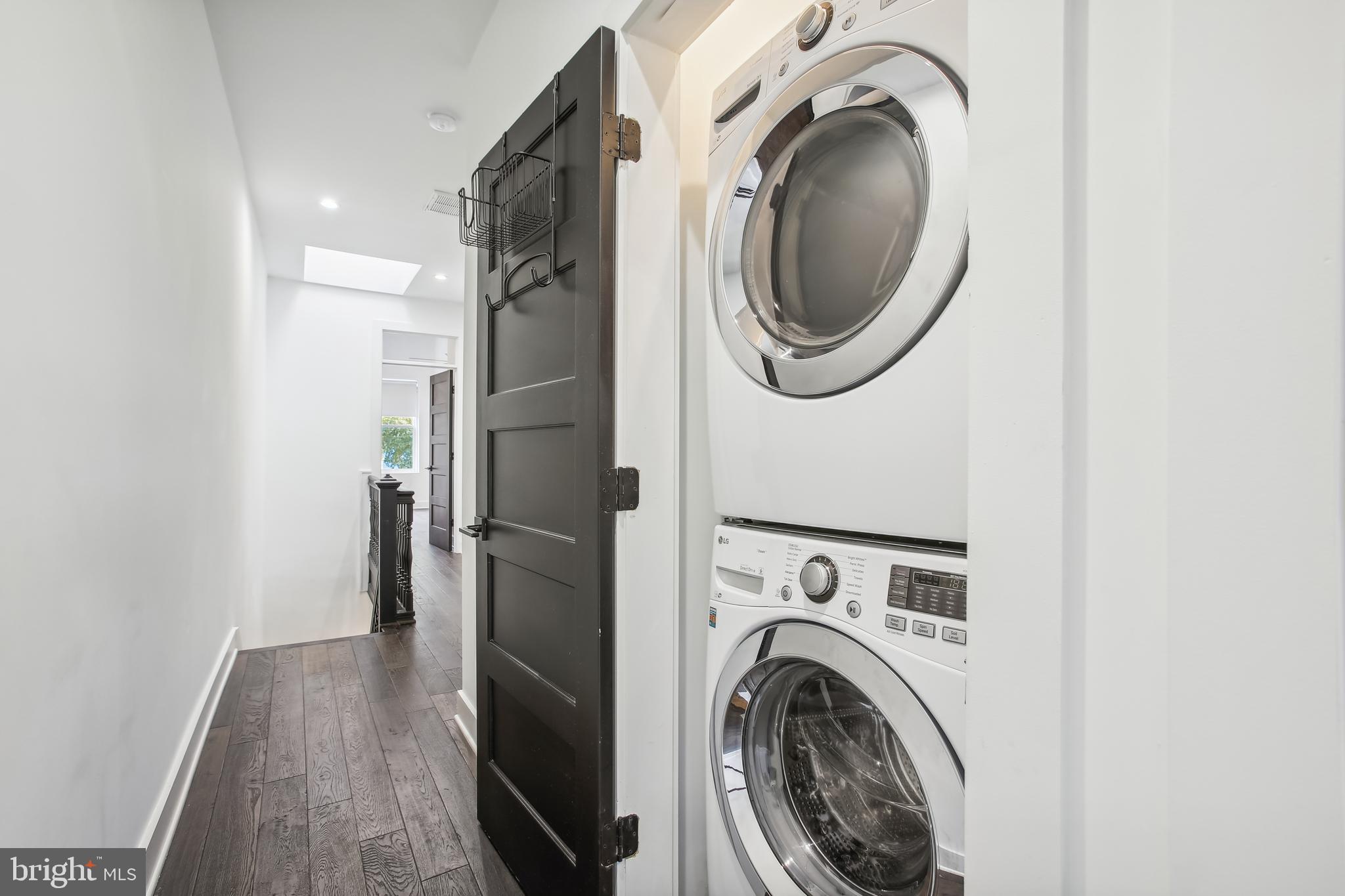 15 R STREET NE Unit: A